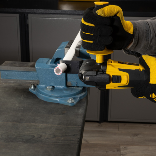 Многофункциональный инструмент аккумуляторный MTL-IB-18-0, Li-Ion, 18 В Denzel по ценам производителя в Екатеринбурге с доставкой по всей России