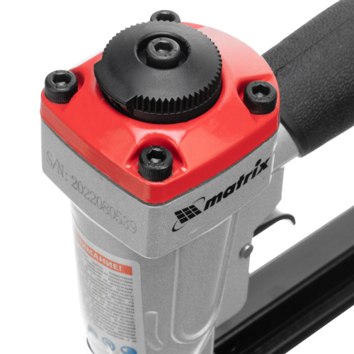 Степлер пневматический для прямоугольных скоб от 6 до 13 мм Matrix по ценам производителя в Екатеринбурге с доставкой по всей России