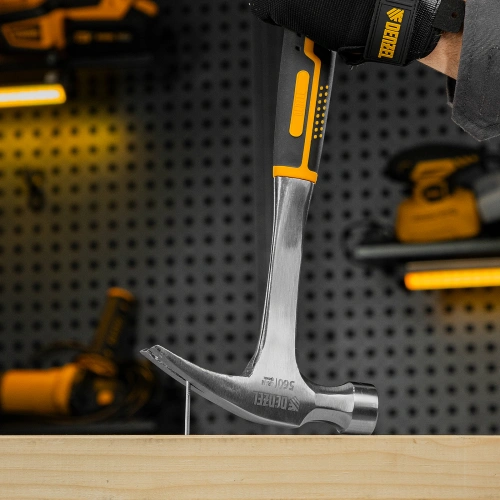 Молоток-гвоздодер 560 г, цельнометаллический, двухкомпонентная рукоятка Denzel по ценам производителя в Екатеринбурге с доставкой по всей России