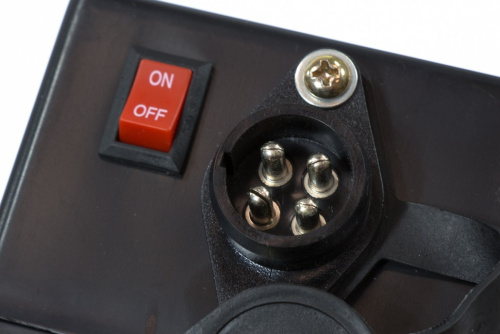 Лебедка автомобильная электрическая 4.5 т, 12 В Denzel по ценам производителя в Екатеринбурге с доставкой по всей России