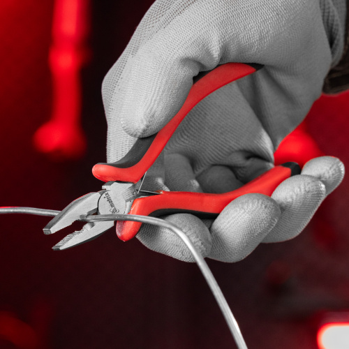 Плоскогубцы Mini, 130 мм, никелированные, авторазжим, двухкомпонентные рукоятки Matrix по ценам производителя в Екатеринбурге с доставкой по всей России