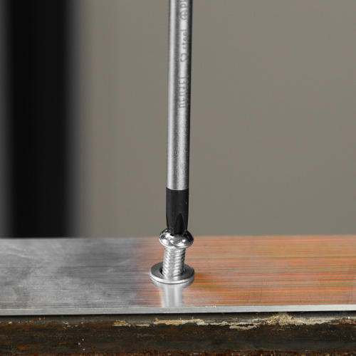 Отвертка, PH2х100 мм, S2, 3к рукоятка Denzel по ценам производителя в Екатеринбурге с доставкой по всей России