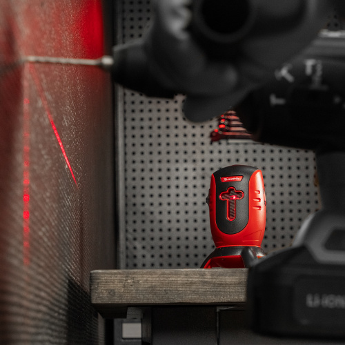 Лазерный уровень ML01T, дальность 10 м, точность ± 0,5 мм, / 1 м, длина волны 650 нм, проекция 1 вертикальная 1 горизонтальная плоскость, резьба под штатив 5/8" Matrix по ценам производителя в Екатеринбурге с доставкой по всей России