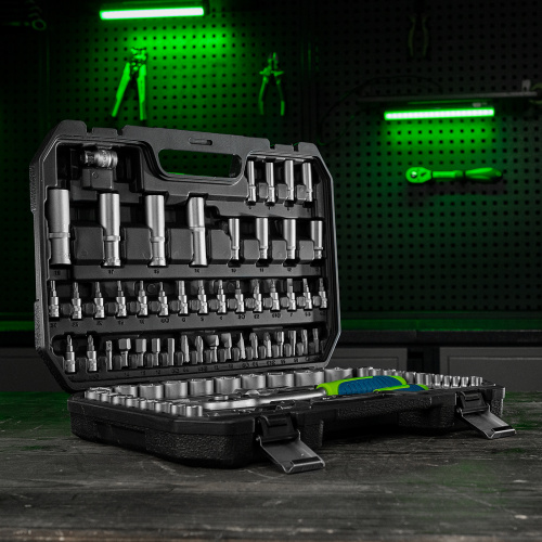 Набор инструментов, 1/2", 1/4", пластиковый кейс, 94 предмета// Сибртех по ценам производителя в Екатеринбурге с доставкой по всей России