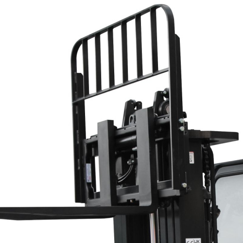 Дизельный погрузчик с кабиной YETT CPCD15-WS5K2-ZSM480-SS-K по ценам производителя в Екатеринбурге с доставкой по всей России