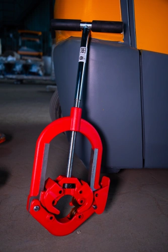 Труборез с хомутной защелкой TOR GH4S для стальных труб 2"- 4" по ценам производителя в Екатеринбурге с доставкой по всей России