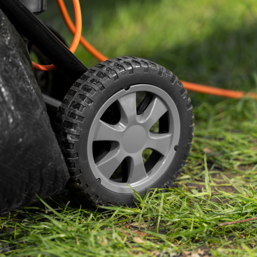 Измельчитель садовый электрический ECS-2500, 2500 Вт, 45 мм Denzel по ценам производителя в Екатеринбурге с доставкой по всей России