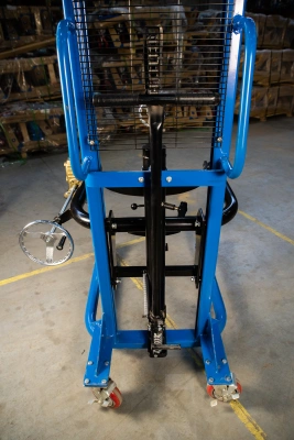 Штабелер-бочкокантователь гидравлический 0,35 т 2,5 м TOR COT по ценам производителя в Екатеринбурге с доставкой по всей России