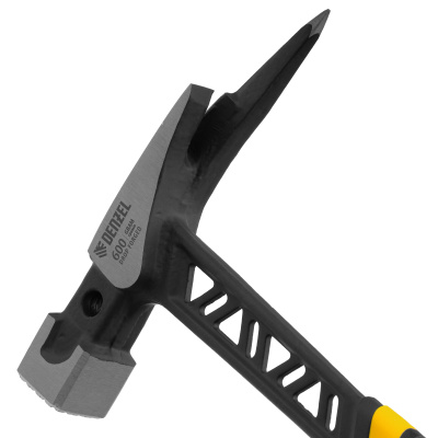 Молоток кровельщика 600 г, цельнокованый, боек с магнитом, двухкомп. обрезин. рук-ка Denzel по ценам производителя в Екатеринбурге с доставкой по всей России