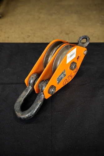 Блок монтажный двухрольный с ушком TOR 32 т по ценам производителя в Екатеринбурге с доставкой по всей России