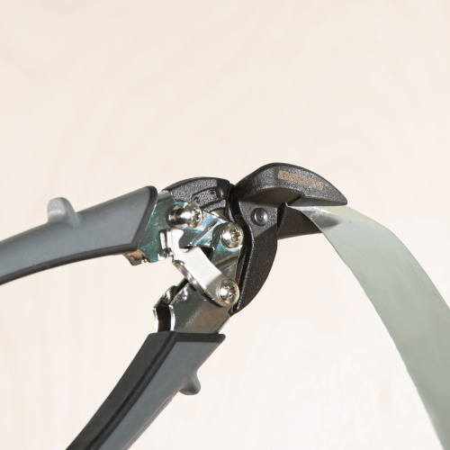 Ножницы по металлу "Piranha", 185 мм, прямой и левый рез, сталь СrM, двухкомпонентные рукоятки Gross по ценам производителя в Екатеринбурге с доставкой по всей России