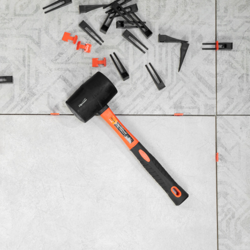 Киянка резиновая, 680 г, черная резина, фибергласовая рукоятка Sparta по ценам производителя в Екатеринбурге с доставкой по всей России