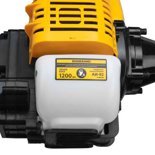 Триммер бензиновый DT-52E, 52 см3, неразъемная штанга, электростартер, состоит из 2 частей Denzel по ценам производителя в Екатеринбурге с доставкой по всей России