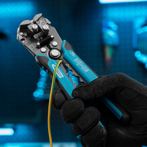 Щипцы для зачистки электропроводов, 0.05-8 кв.мм Gross по ценам производителя в Екатеринбурге с доставкой по всей России