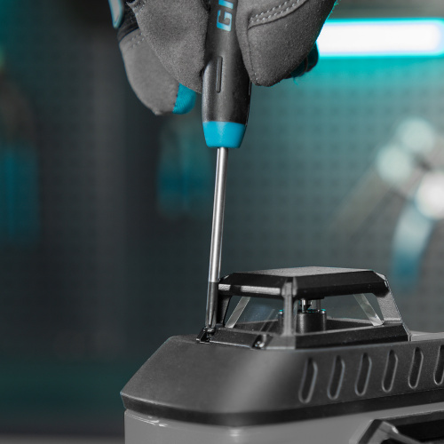 Набор отверток для точной механики, CrMo, двухкомпонентные рукоятки, 6 шт, пластиковый бокс Gross по ценам производителя в Екатеринбурге с доставкой по всей России