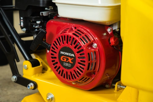 Виброплита 85 кг, 13кН (Honda) бак, коврик, колесный комплект TOR T-80 по ценам производителя в Екатеринбурге с доставкой по всей России