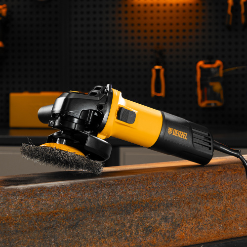 Машина шлифовальная угловая AGH125-900, 900 Вт, 125 мм, 11000 об/мин Denzel по ценам производителя в Екатеринбурге с доставкой по всей России