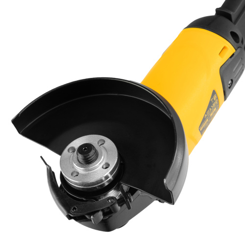 Машина шлифовальная угловая AG125-1100A, 1100 Вт, 125 мм, 3000-11000 об/мин Denzel по ценам производителя в Екатеринбурге с доставкой по всей России