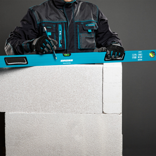 Уровень алюминиевый, 1500 мм, усиленный с ударопрочными заглушками, рукоятки, 3 глазка Gross по ценам производителя в Екатеринбурге с доставкой по всей России