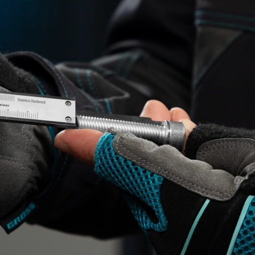 Штангенциркуль, 150 мм, 0.02 мм, нержавеющая сталь, с глубиномером Gross по ценам производителя в Екатеринбурге с доставкой по всей России