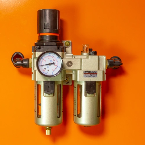 Компрессорная головка ременная AEROMAX B2105T по ценам производителя в Екатеринбурге с доставкой по всей России