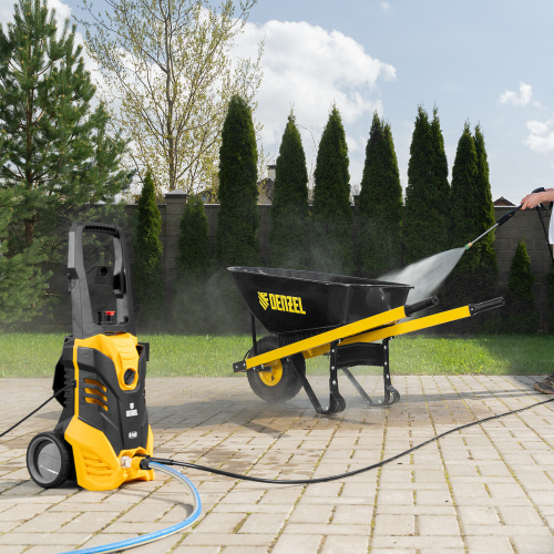 Моечная машина высокого давления R-165, 2200 Вт, 165 бар, 7 л/мин, колесная Denzel по ценам производителя в Екатеринбурге с доставкой по всей России