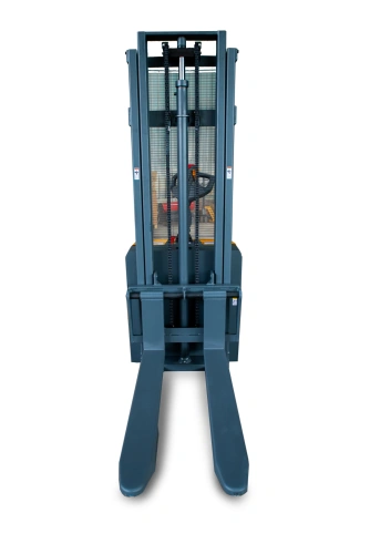 Штабелер самоходный 1,5 т 3,0 м XILIN CDD15K-EN 24/105 В/Ач с раздвижными вилами (с платформой) по ценам производителя в Екатеринбурге с доставкой по всей России