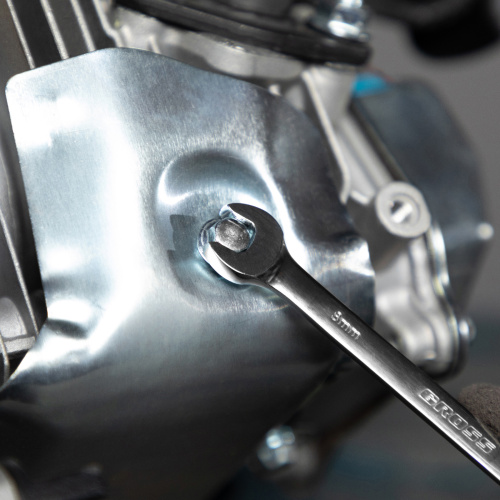 Набор ключей комбинированных с трещоткой, 8-19 мм, 7 шт, CrV Gross по ценам производителя в Екатеринбурге с доставкой по всей России