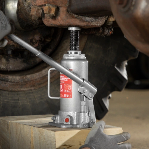 Домкрат гидравлический бутылочный, 12 т, высота подъема 230-465 мм Matrix по ценам производителя в Екатеринбурге с доставкой по всей России