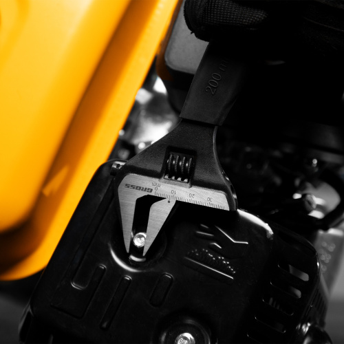 Ключ разводной, 200 мм, CrV, тонкие губки, защитные насадки Gross по ценам производителя в Екатеринбурге с доставкой по всей России