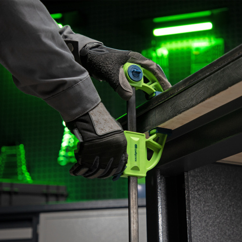 Струбцина F-образная, быстрозажимная, 450 х 70 х 660 мм, пластиковый корпус, фиксатор, двухкомпонентная рукоятка Сибртех по ценам производителя в Екатеринбурге с доставкой по всей России