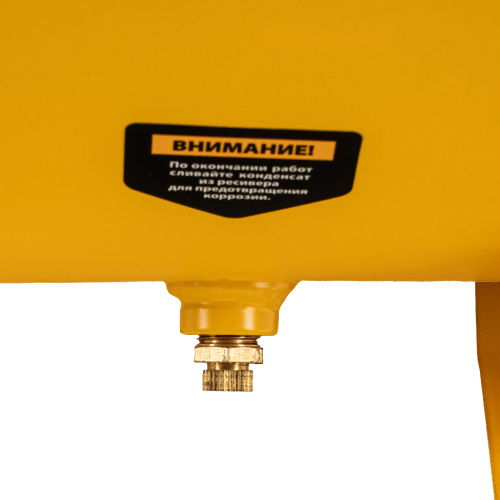 Компрессор воздушный прям. привод DCV1800/50, 1,8 кВт, 50 литров, 320 л/мин Denzel по ценам производителя в Екатеринбурге с доставкой по всей России