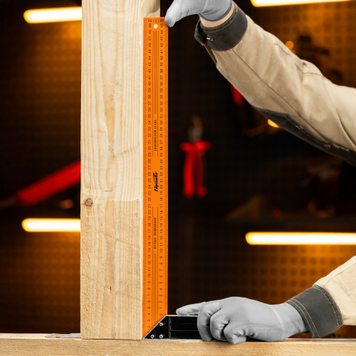 Угольник, 500 мм, металлический Sparta по ценам производителя в Екатеринбурге с доставкой по всей России