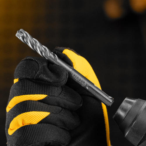 Бур по бетону, цельная крестовая пластина, 10x115 мм, SDS PLUS Denzel по ценам производителя в Екатеринбурге с доставкой по всей России