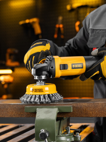 Щетка для УШМ, 125 мм, "Чашка", крученая нержавеющая проволока 0.5 мм, М14 Denzel по ценам производителя в Екатеринбурге с доставкой по всей России