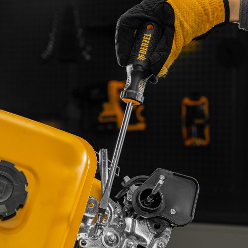 Отвертка SL8x150 мм, CrV, трехкомпонентная рукоятка Denzel по ценам производителя в Екатеринбурге с доставкой по всей России