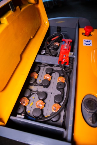 Тележка электрическая 2000 кг 1150 мм XILIN CBD20L с закрытой платформой 24/280 В/Ач по ценам производителя в Екатеринбурге с доставкой по всей России