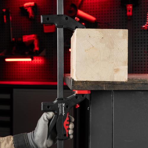 Струбцина универсальная F-образная, 760 х 1065 х 90 мм, пластмассовый корпус Matrix по ценам производителя в Екатеринбурге с доставкой по всей России