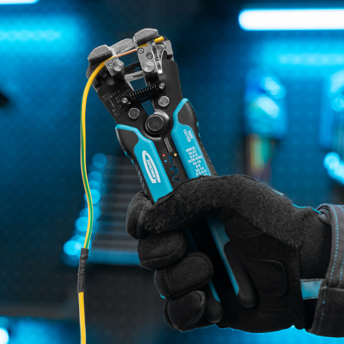 Щипцы для зачистки электропроводов, 0.05-8 кв.мм Gross по ценам производителя в Екатеринбурге с доставкой по всей России