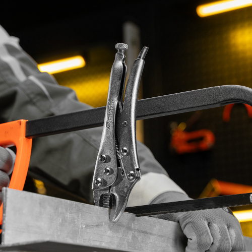 Зажим ручной, 180 мм, полукруглый захват Sparta по ценам производителя в Екатеринбурге с доставкой по всей России