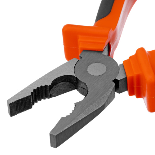 Плоскогубцы комбинированные Comfort, 200 мм, шлифованные, двухкомпонентные рукоятки Sparta по ценам производителя в Екатеринбурге с доставкой по всей России