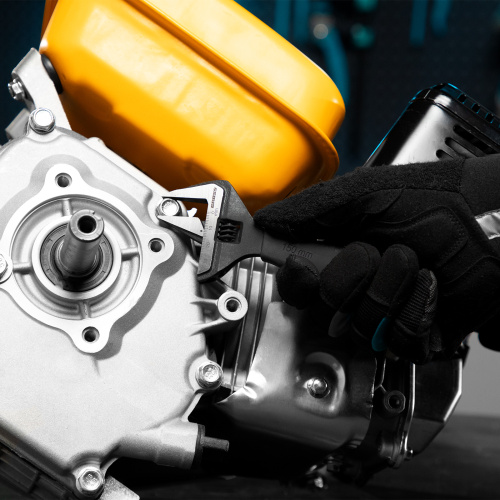 Ключ разводной, 150 мм, CrV, тонкие губки, защитные насадки Gross по ценам производителя в Екатеринбурге с доставкой по всей России