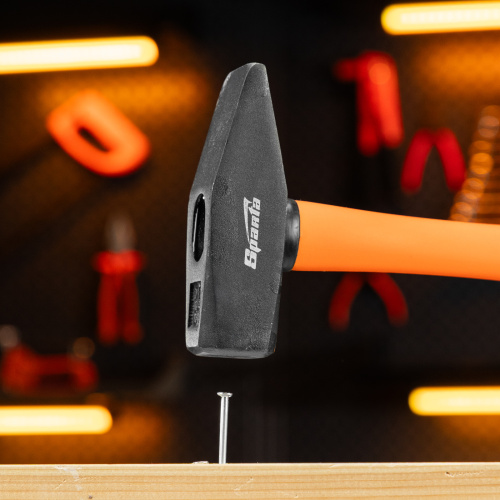 Молоток слесарный, 1000 г, фибергласовая обрезиненная рукоятка Sparta по ценам производителя в Екатеринбурге с доставкой по всей России