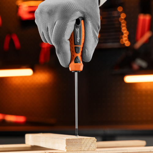 Отвертка "Point", PH0 х 100 мм, CS, двухкомпонентная рукоятка Sparta по ценам производителя в Екатеринбурге с доставкой по всей России