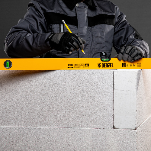 Уровень алюминиевый, 1500 мм, фрезерованный, 3 глазка Denzel по ценам производителя в Екатеринбурге с доставкой по всей России