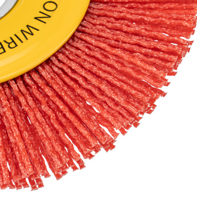 Щетка для УШМ, 125 мм, Плоская, нейлоновая щетина, посадка 22,2 мм Denzel по ценам производителя в Екатеринбурге с доставкой по всей России