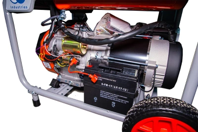 Генератор бензиновый 6,0 кВт 220В/380В с электростартером TOR KM8000HE по ценам производителя в Екатеринбурге с доставкой по всей России