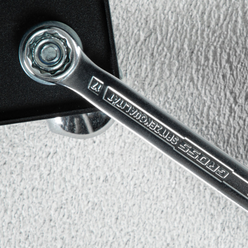 Ключ комбинированный 17 мм, CrV, холодный штамп Gross по ценам производителя в Екатеринбурге с доставкой по всей России