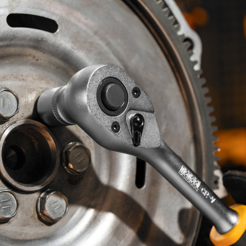 Ключ-трещотка 1/2", 90 зубьев, с быстрым сбросом, CrV Denzel по ценам производителя в Екатеринбурге с доставкой по всей России