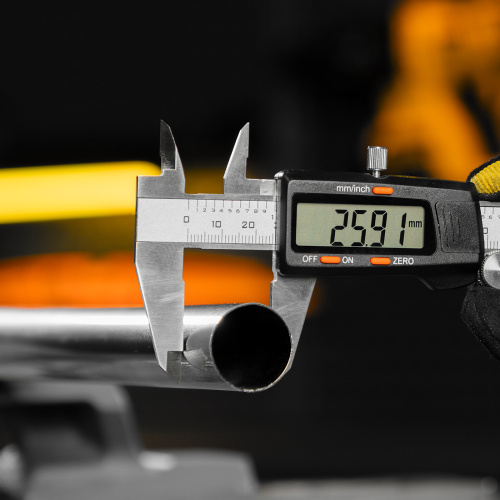 Штангенциркуль, 150 мм, электронный, с глубиномером Denzel по ценам производителя в Екатеринбурге с доставкой по всей России